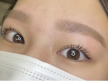 ステレオビューティー(STEREO BEAUTY)の写真/【自まつ毛派の方は『まつげパーマ』でナチュラルぱっちりeye☆】多数のデザインから似合わせをご提案！