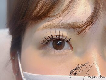 エム バイ プティパ 水戸内原店(M by petit-pas)/パリ×フラットラッシュ120本