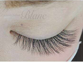 アイラッシュサロン ブラン イオン上越店(Eyelash Salon Blanc)/【4D】ボリュームラッシュ無制限