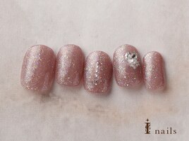 キラキラパープルネイル