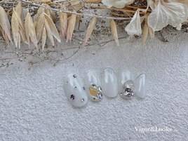 ワンカラー　ストーン　Vカット