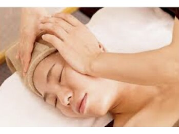 かお整体 青山/左右差、歪みを改善します