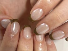 ノウェム(novem)/オーロラミラーにフレンチ