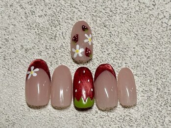 いちごネイル