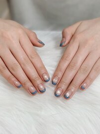 マグネット×フレンチネイル