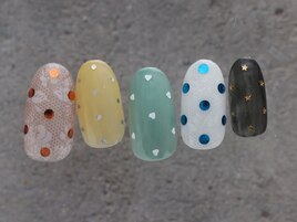 レース×ドットネイル