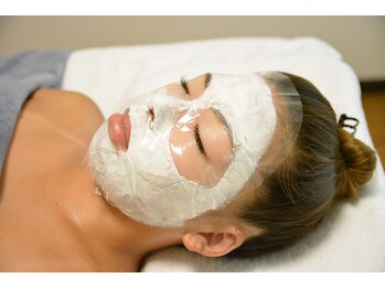 エステティックサロン グリーンアイ 浦和店(green.i)/ララピール/小顔/たるみ/毛穴