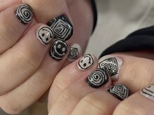 ルカ 原宿(lux)/ニコちゃんネイル