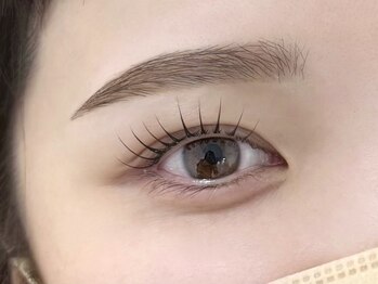 エイミーナミキ(amy NAMIKI)の写真/目元フルコースでぱっちりeyeに☆アイブロウwax×まつ毛パーマで目ヂカラUPし、360°美しい仕上がりに♪