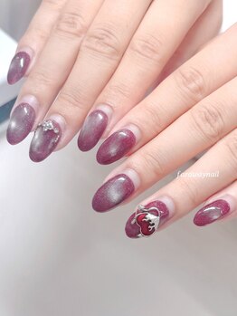 ファラウェイネイル(Faraway nail)/モチの良さにこだわってます!