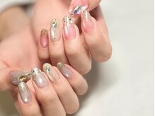 カイヤナイト(Nail Salon Kyanite)