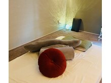 リリーベル(Lily Bell)の雰囲気(緩むストレッチは深いリラックスへ☆開通されゆく心体にほっこり)
