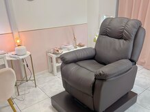 ロレインブロウ 名古屋栄店/店内