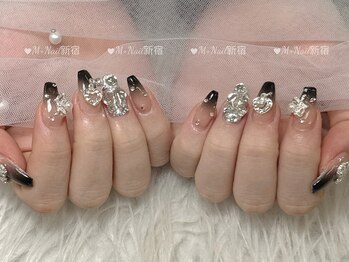 エムプラスネイル 新宿(M+Nail)/持ち込みやり放題