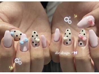 ワン 四条烏丸(One)/ドット柄ネイル
