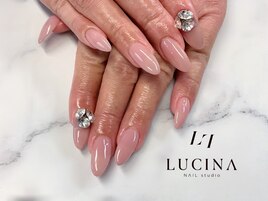 Hー123大人上品Vカットネイル