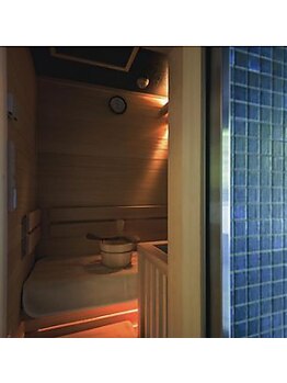 東道後のそらともり/2F 個室サウナ半露天風呂付宿♪