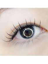 リルガーデン 新宿南口(Lil' Garden)/束感マツエクで目元に存在感♪