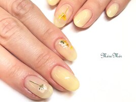 シンプル押し花ネイル