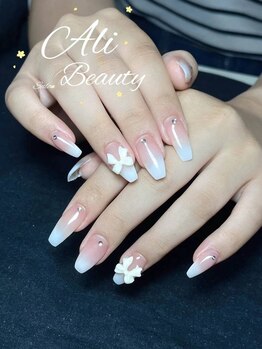 デザインネイル