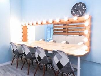 ミントラッシュ 郡山駅前店/メイクスペース完備♪