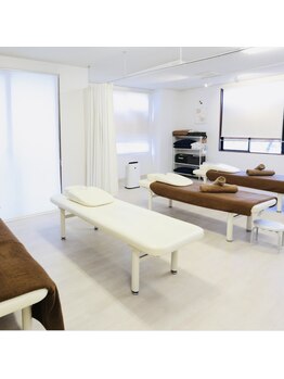 癒し処 樂やRAKUYA/清潔な店内 フロア