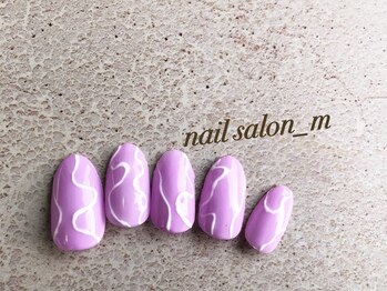 ミー(miii)/うにょうにょネイル