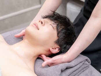 レーヴ アヴニール(Reve Avenir)/首のこりをしっかりとお手入れ