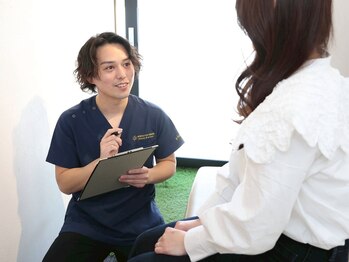 新長田はなまえ整骨院/ヒアリングで症状を把握します！