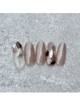 ディーソワン(De-soin)/9月限定