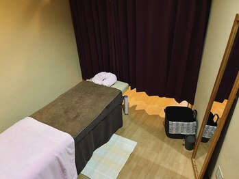 しずく 滝谷店/施術室その１です☆