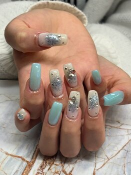 モレリア(morelia)/きらきらネイル