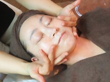 ナオフクオカ ヒーリングフォースエヌ(NaoFukuoka/healingforceN)/掌から指先まで！