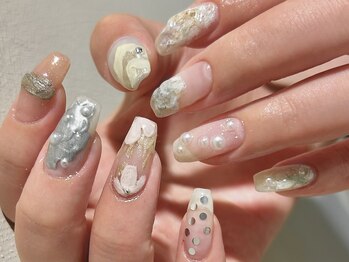 チルダ(tilde)/テクスチャーパステルネイル