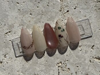 3/4月定額ニュアンスネイル