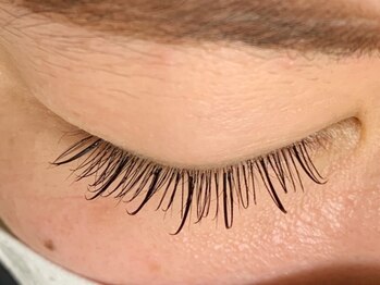 シュシュ(chou chou)/ワンホンマツエク♪話題沸騰中♪