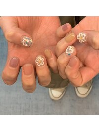 ニュアンス　フラワーネイル
