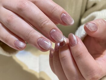 ネイルズ ララ(nails Lala)/マグネットジェル。