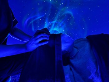 シャルムス(Charmes)/目周り