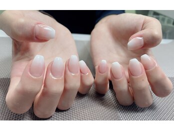 メオネイル(MEO NAIL)/カラーグラデーション