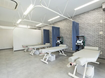 Ann おかざきスポーツ鍼灸接骨院の写真