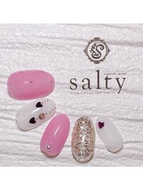 ハートホロネイル