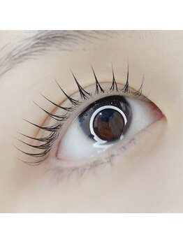 リルガーデン 新宿南口(Lil' Garden)/まつげパーマパリジェンヌ*新宿