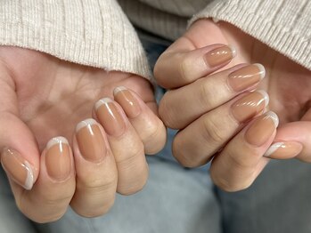 レアネイル(Lea nail)/オレンジ×オフホワイト