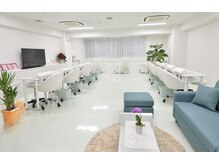 【梅田駅徒歩4分★】無料で選べるサンプル240種♪総額2100円分の割引クーポンプレゼント♪