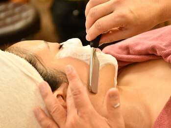 ソリシア(SORISIA)/肌表面を整える、土台ケア