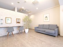 ノート(NOTE)の雰囲気（明るい日差しが差し込む広々とした店内でゆっくり過ごせます♪）