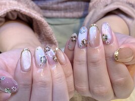 ６月　お花のネイル
