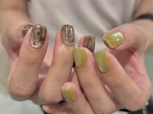 チルダ(tilde)/シャインマスカットマグネット