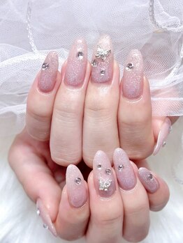 プティポルト(petite porte)の写真/シンプルだけど映える手元に。【オフケア込◆ワンカラー・ラメグラ¥4600/マグネット￥6460】